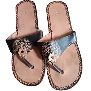Vintage Women's Sandals Size 7 Aztec Sun Dial Leather Flip Flops 1980's Mexico